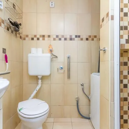 H10 By Nw Budapest